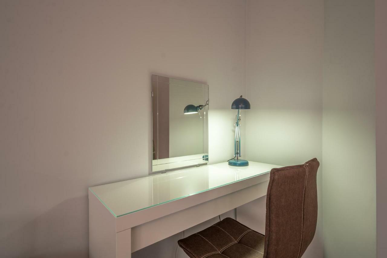 5Th Avenue Sofia Two Bedroom, Two Bathroom, Positano Street Suite By Flat Mаnager Kültér fotó