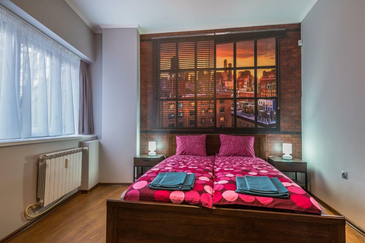 5Th Avenue Sofia Two Bedroom, Two Bathroom, Positano Street Suite By Flat Mаnager Kültér fotó